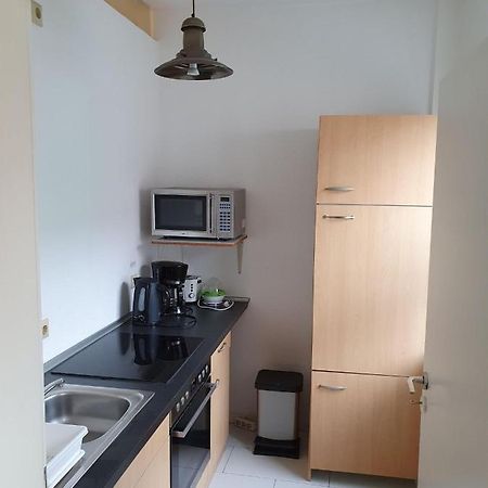 Ferienwohnung Im Zentrum Hannover City, Ruhig, Hbf- Naehe, Freie Oeffentliche Parkplaetze Bagian luar foto